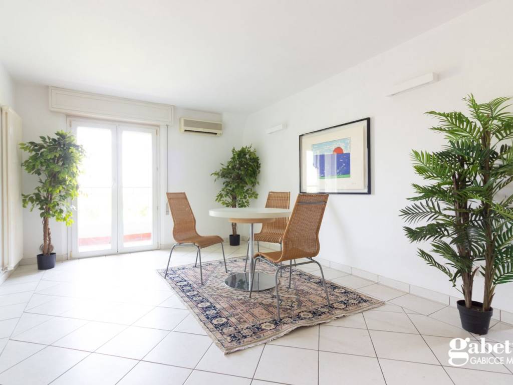 appartamento in vendita a Gabicce Mare