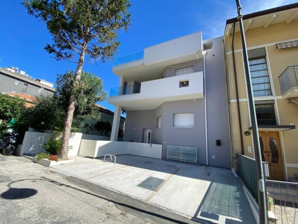 appartamento in vendita a Gabicce Mare