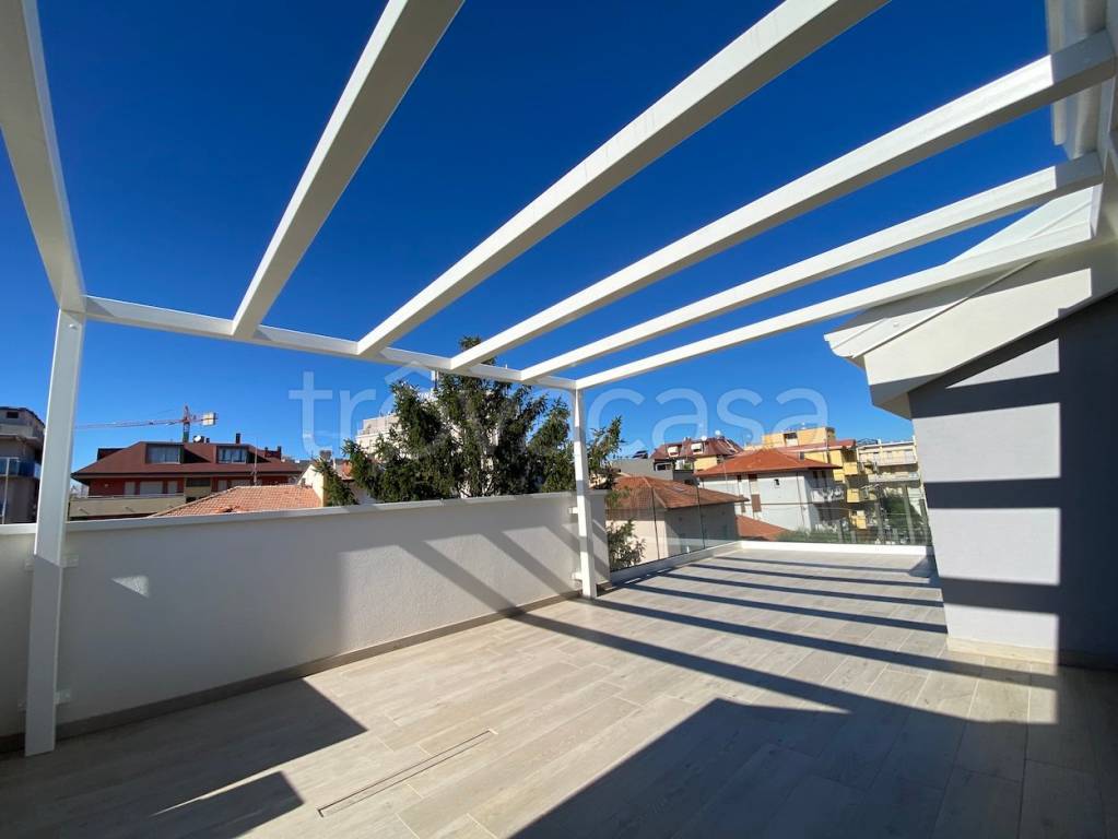 appartamento in vendita a Gabicce Mare