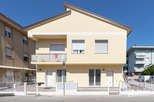 appartamento in vendita a Gabicce Mare