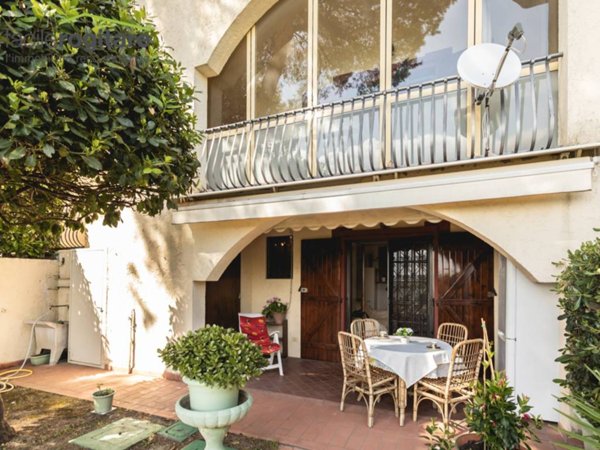 appartamento in vendita a Gabicce Mare in zona Gabicce Monte