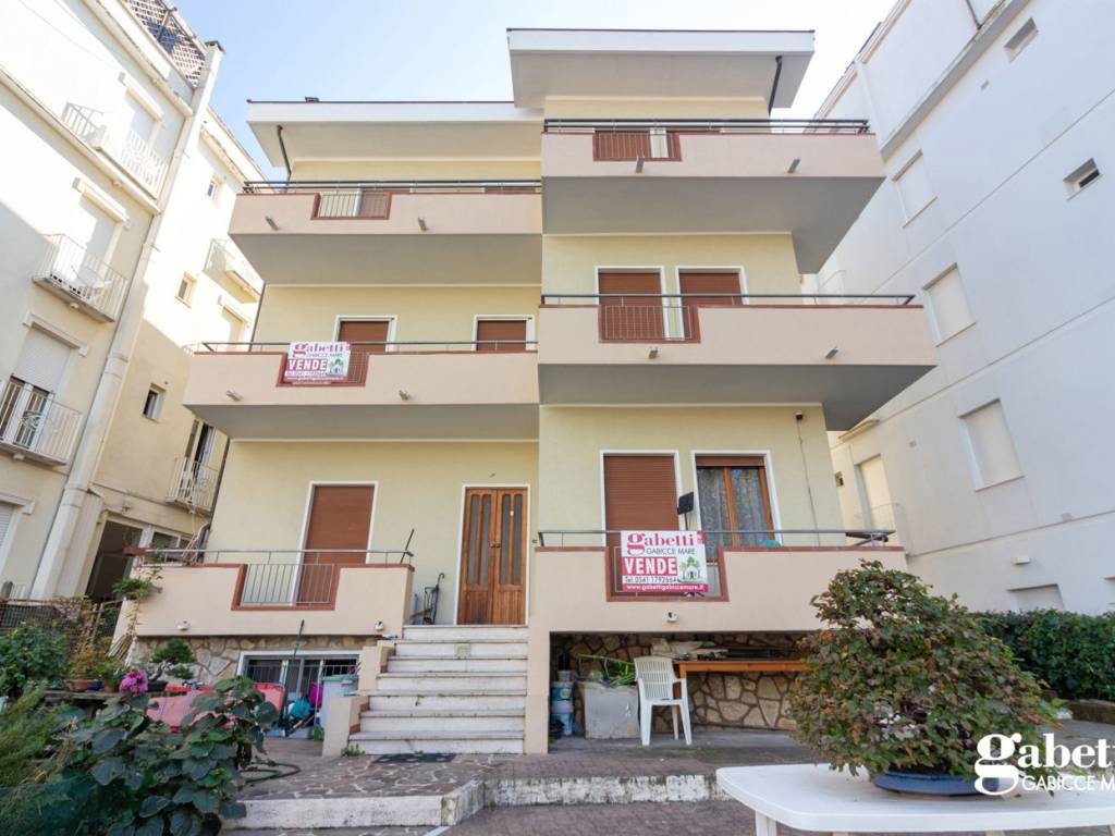 appartamento in vendita a Gabicce Mare