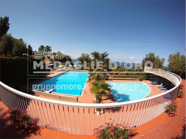 appartamento in vendita a Gabicce Mare in zona Gabicce Monte