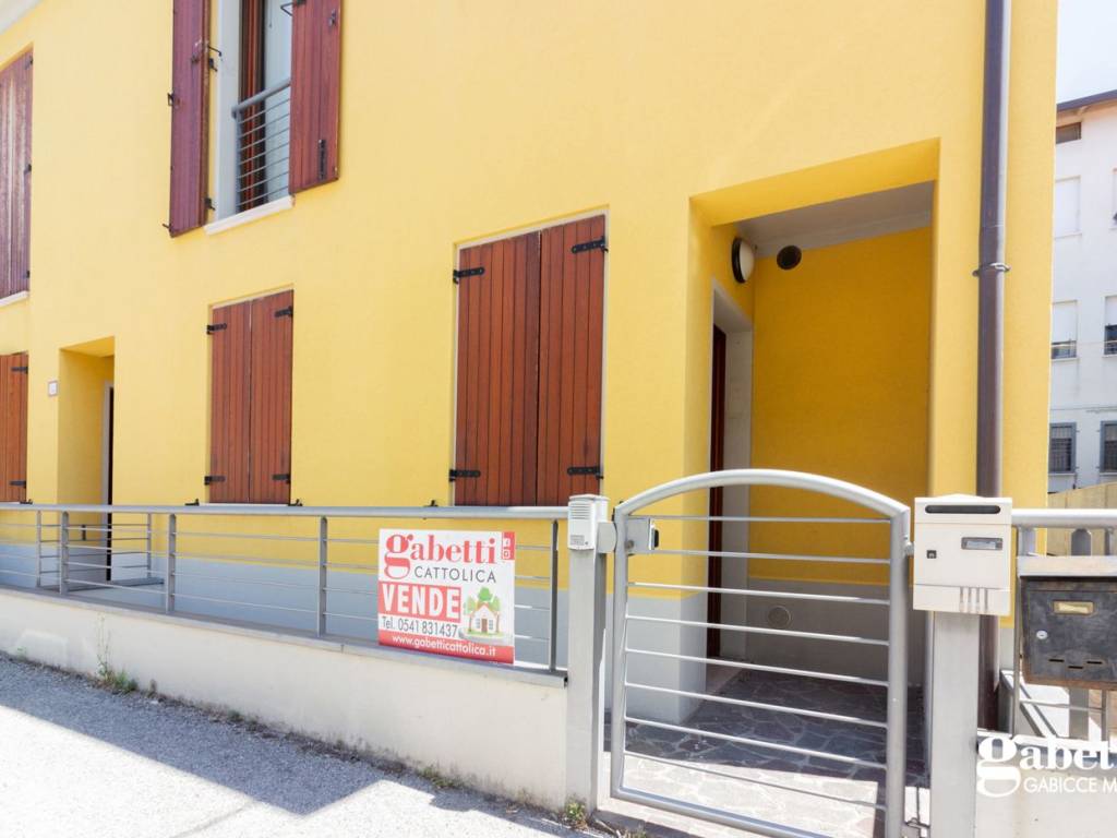 appartamento in vendita a Gabicce Mare