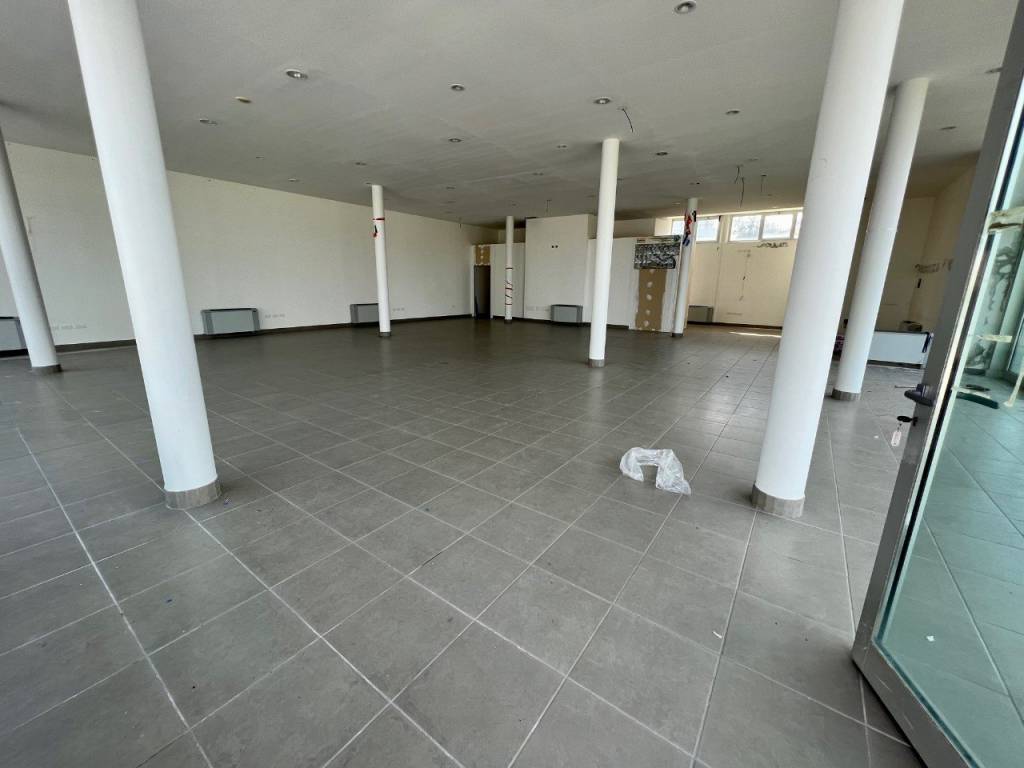 negozio in vendita a Gabicce Mare