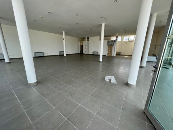 negozio in vendita a Gabicce Mare