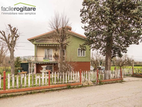 casa indipendente in vendita a Gabicce Mare