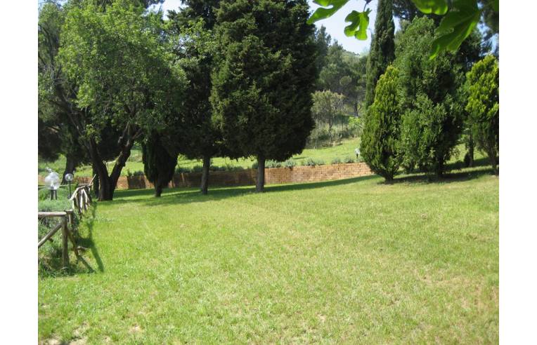 casa indipendente in vendita a Gabicce Mare in zona Gabicce Monte