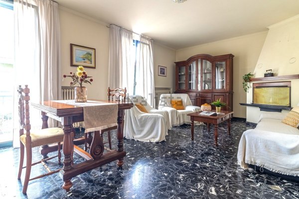 appartamento in vendita a Gabicce Mare in zona Case Badioli