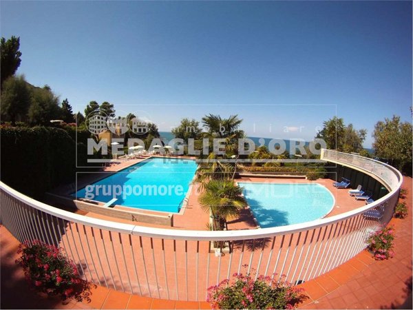 appartamento in vendita a Gabicce Mare in zona Gabicce Monte