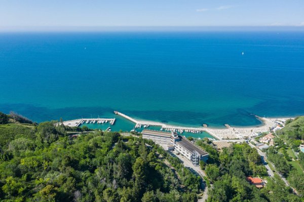 terreno edificabile in vendita a Gabicce Mare in zona Gabicce Monte