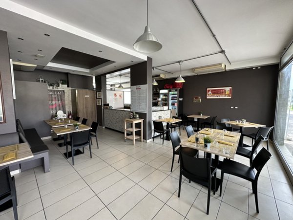negozio in vendita a Gabicce Mare
