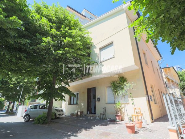 appartamento in vendita a Gabicce Mare
