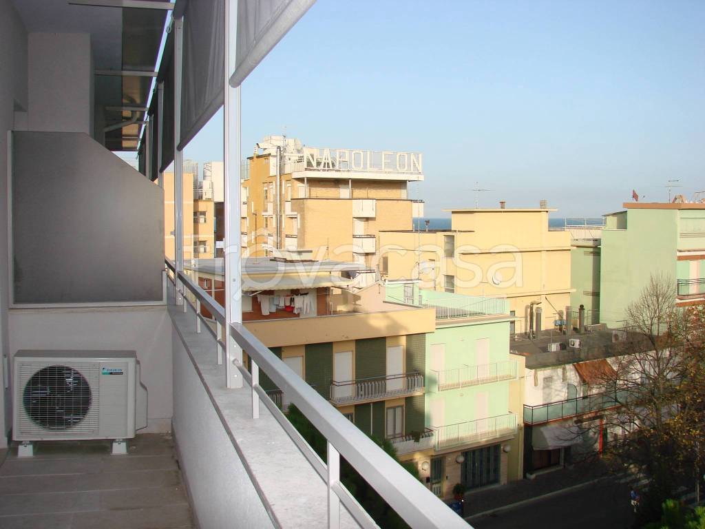 appartamento in vendita a Gabicce Mare in zona Gabicce Monte