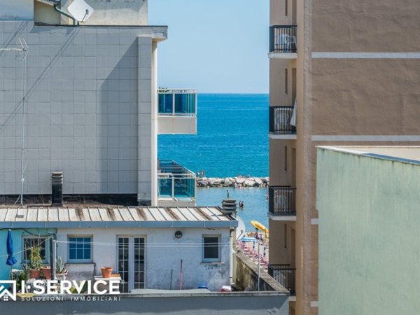 appartamento in vendita a Gabicce Mare