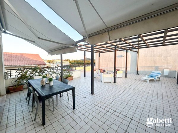 appartamento in vendita a Gabicce Mare in zona Case Badioli