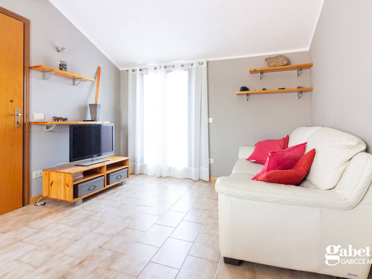 appartamento in vendita a Gabicce Mare in zona Case Badioli