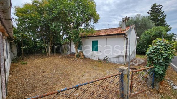 casa indipendente in vendita a Gradara in zona Fanano