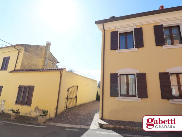 appartamento in vendita a Gradara in zona Fanano