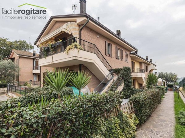 appartamento in vendita a Gradara in zona Santo Stefano