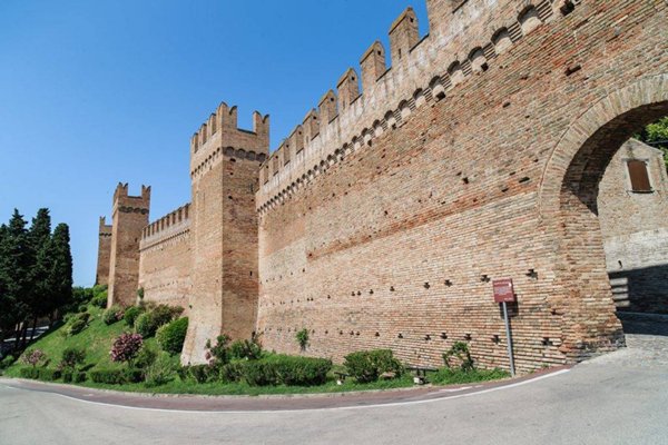 casa indipendente in vendita a Gradara