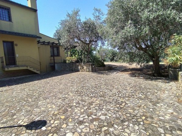 casa indipendente in vendita a Gradara