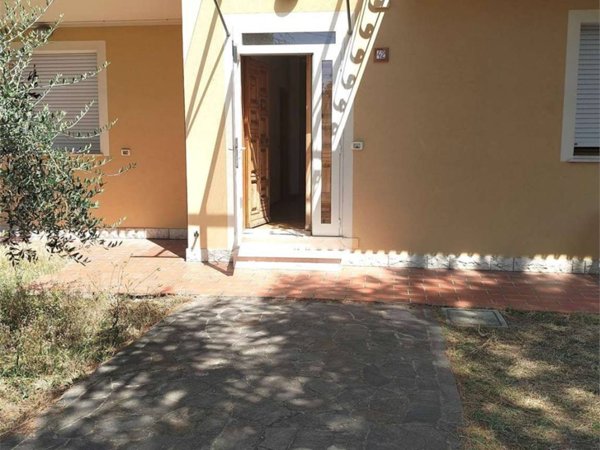 casa indipendente in vendita a Gradara