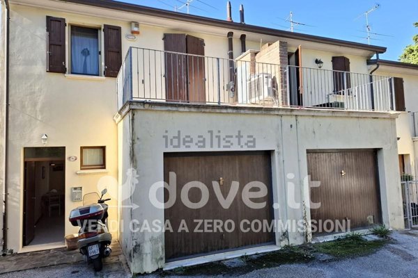 appartamento in vendita a Gradara in zona Granarola