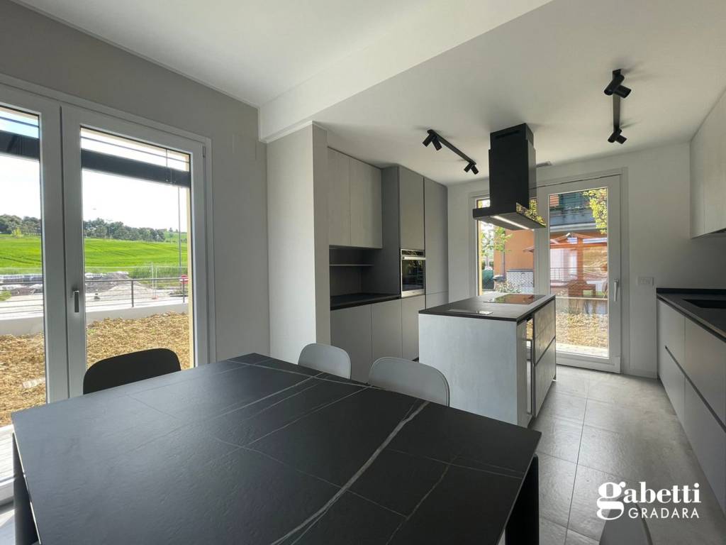 casa indipendente in vendita a Gradara