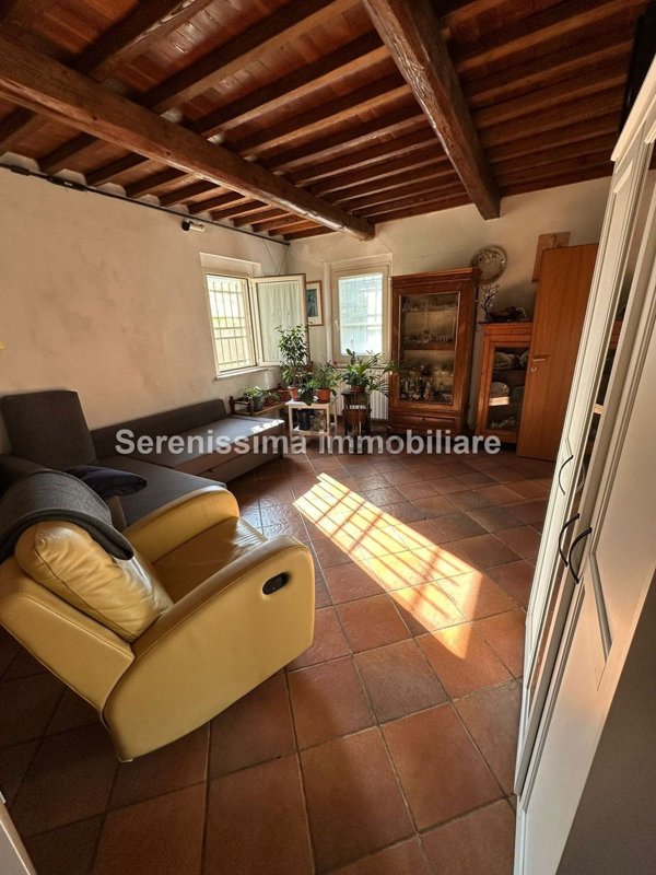 casa indipendente in vendita a Gradara