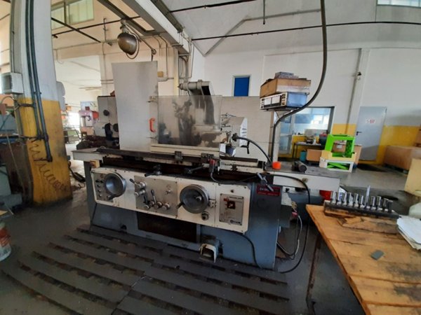 locale commerciale in vendita a Gradara