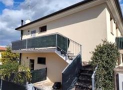 appartamento in vendita a Gradara in zona Fanano