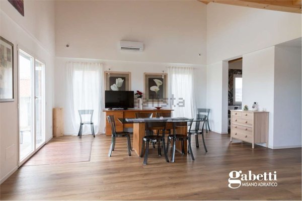 casa indipendente in vendita a Gradara in zona Santo Stefano