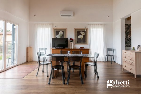 casa indipendente in vendita a Gradara
