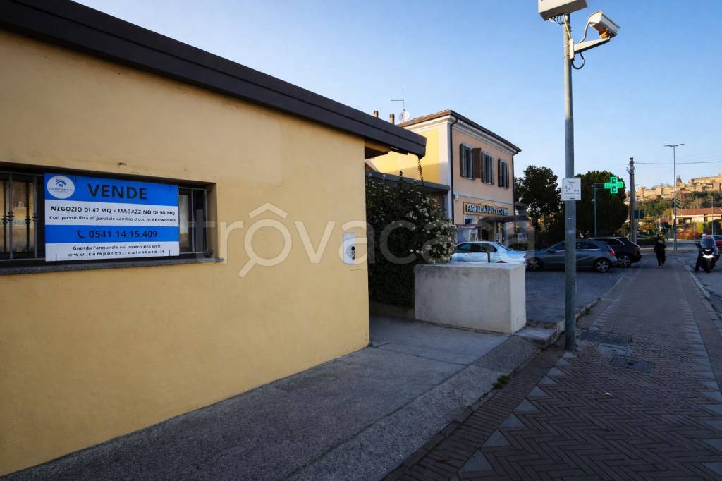 negozio in vendita a Gradara