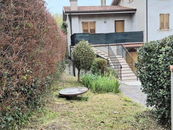 appartamento in vendita a Gradara in zona Santo Stefano