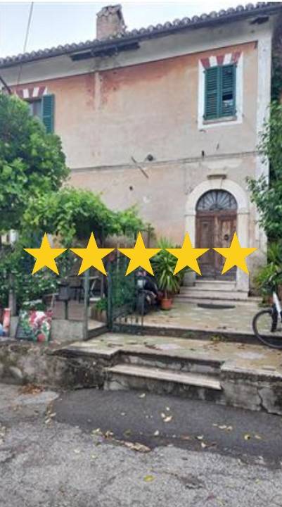 appartamento in vendita ad Isola del Piano