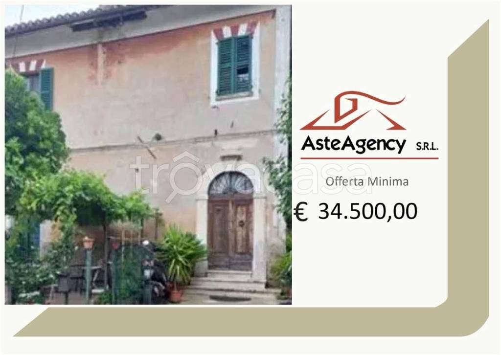 appartamento in vendita ad Isola del Piano