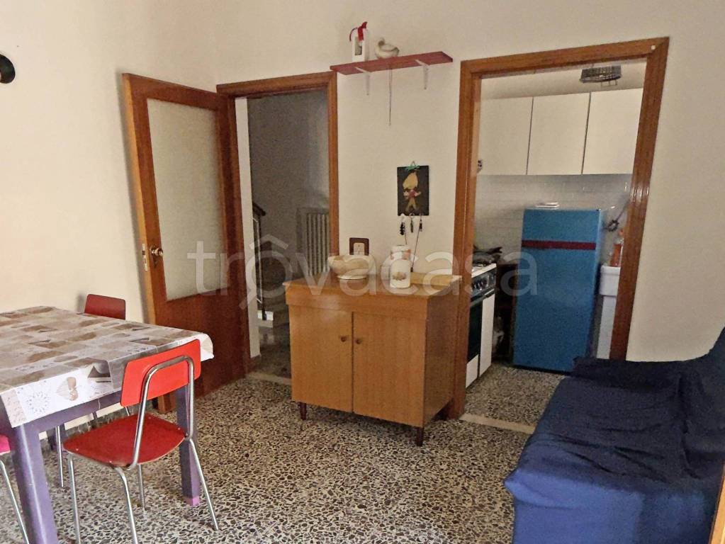 casa indipendente in vendita ad Isola del Piano
