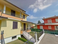 casa indipendente in vendita a Lunano