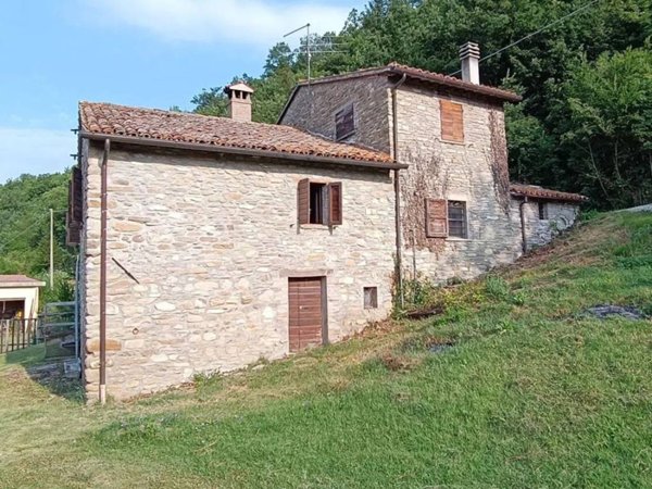 casa indipendente in vendita a Mercatello sul Metauro