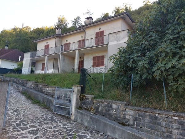 appartamento in vendita a Mercatello sul Metauro