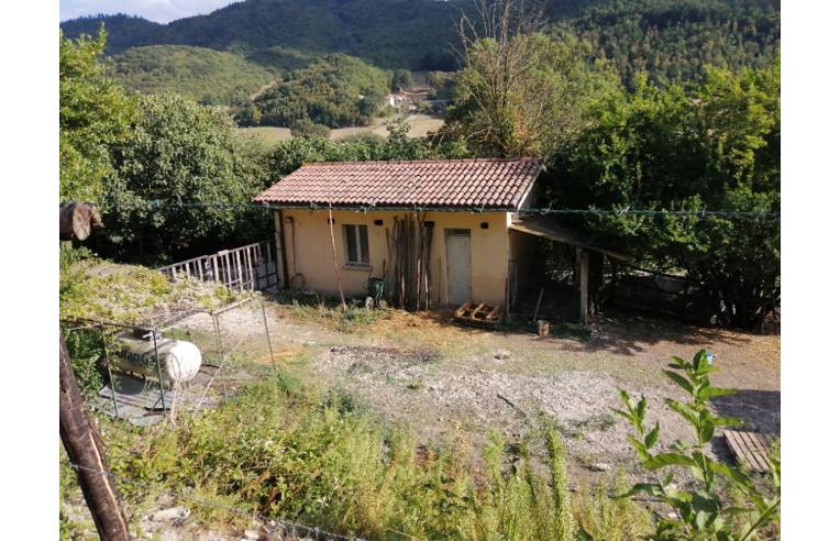 casa indipendente in vendita a Mercatello sul Metauro