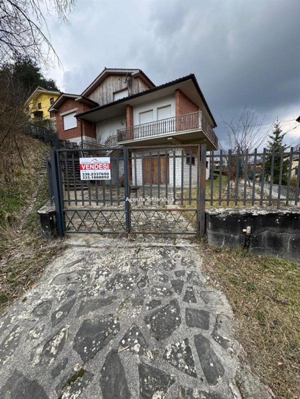 casa indipendente in vendita a Mercatello sul Metauro