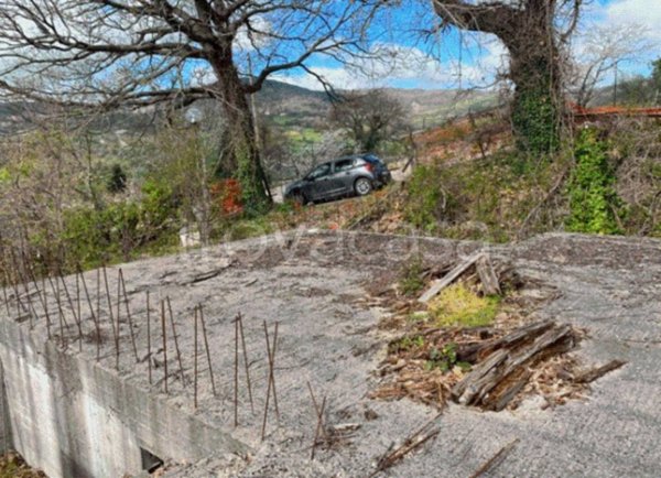 terreno agricolo in vendita a Mercatino Conca