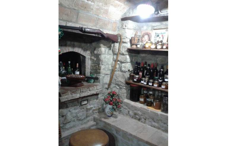 casa indipendente in vendita a Mercatino Conca