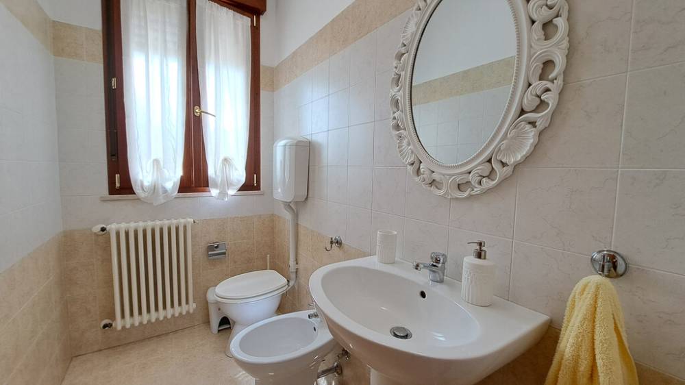 appartamento in vendita a Mombaroccio in zona Villagrande
