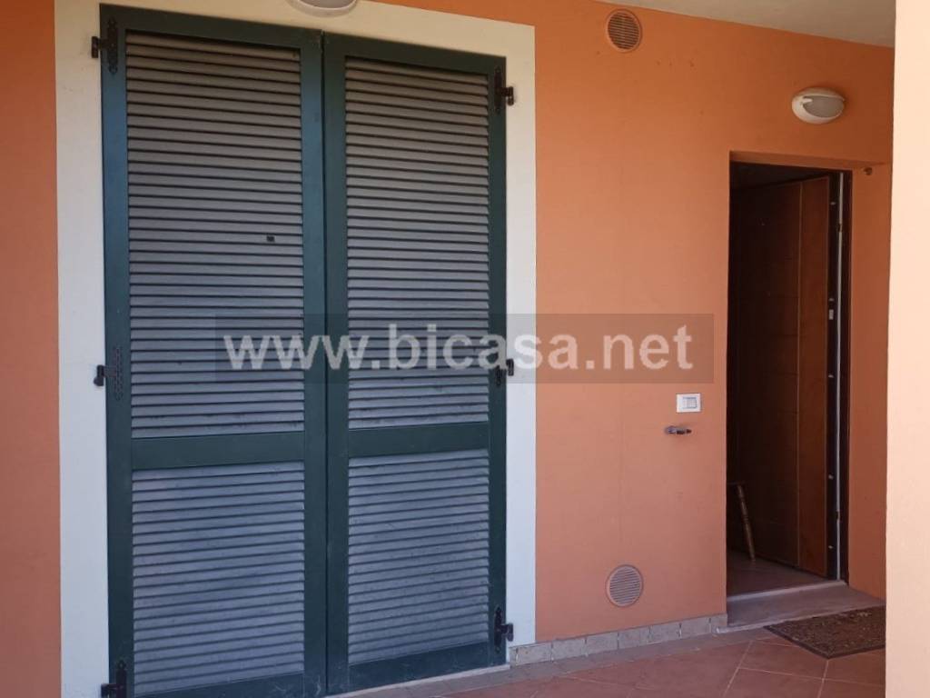 appartamento in vendita a Mombaroccio