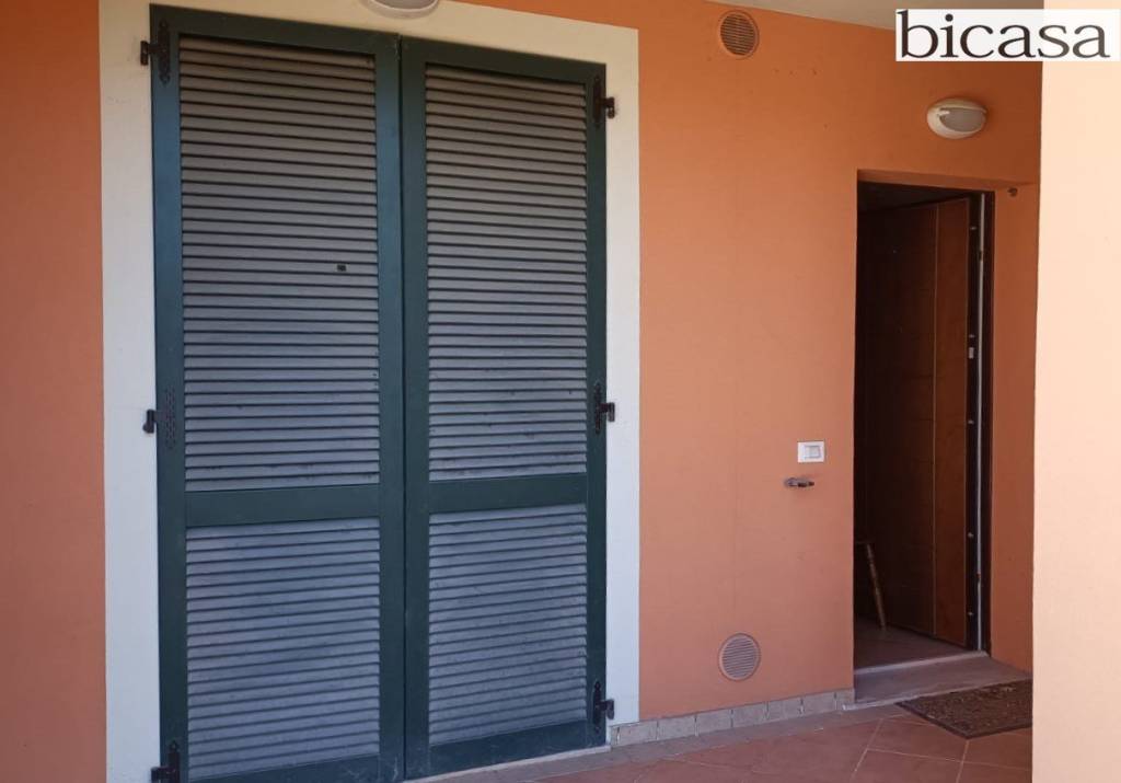 appartamento in vendita a Mombaroccio