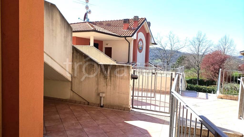 appartamento in vendita a Mombaroccio